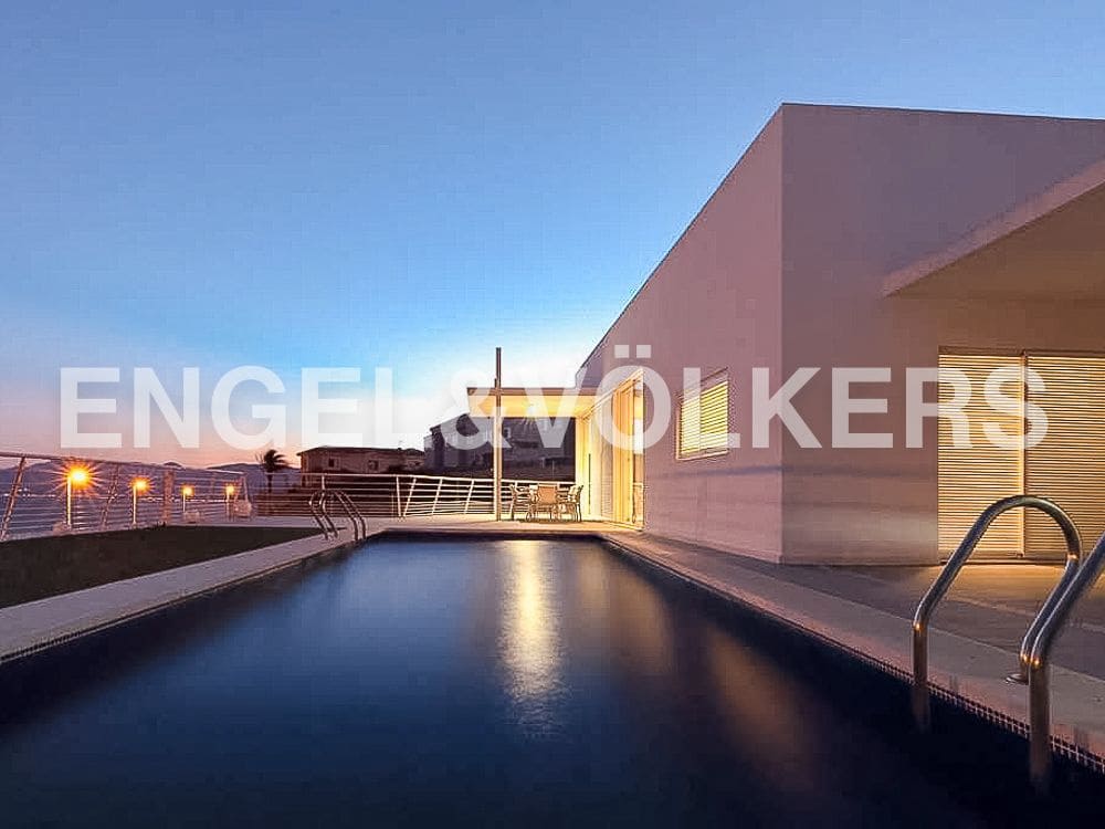 4 bedroom Villa for sale in Faro de Cullera with pool garage - € 890,000 (Ref: 8235565)