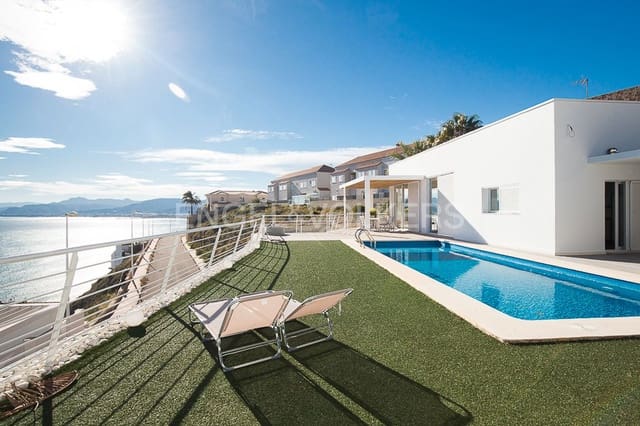 4 bedroom Villa for sale in Faro de Cullera, Cullera with pool garage - € 890,000 (Ref: 8235565)