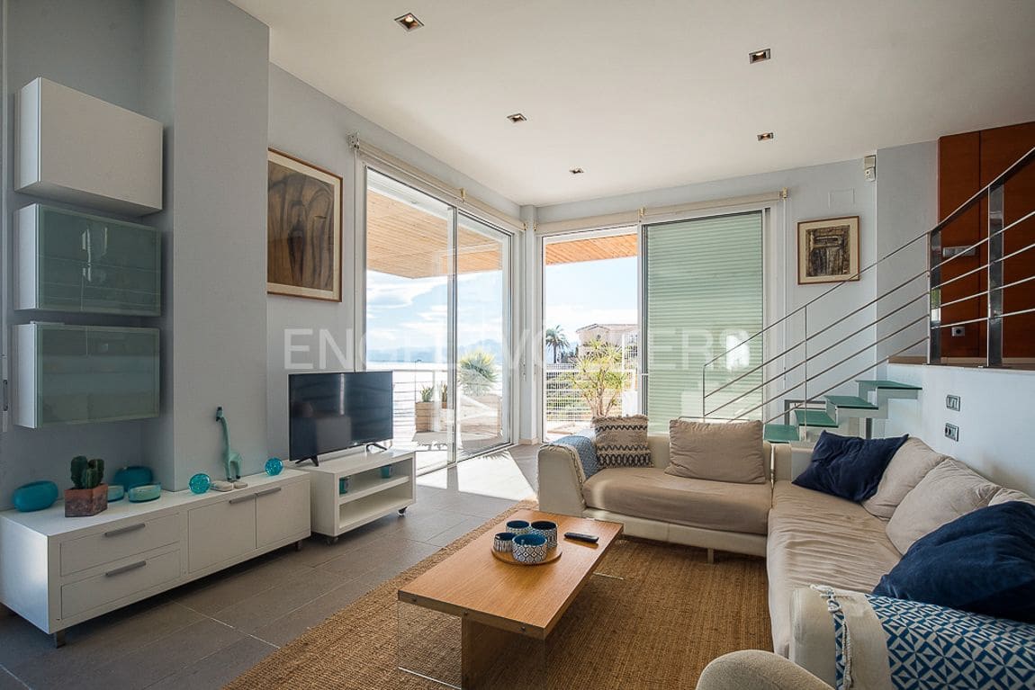 4 bedroom Villa for sale in Faro de Cullera with pool garage - € 890,000 (Ref: 8235565)