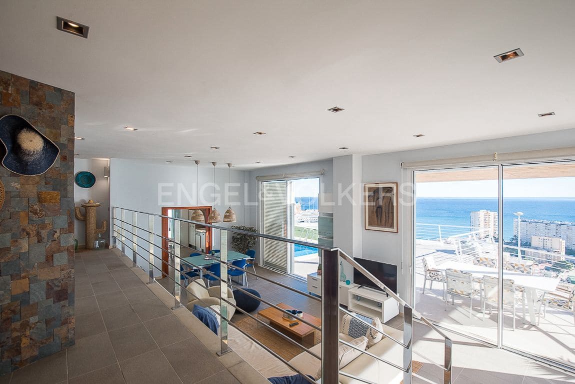 4 bedroom Villa for sale in Faro de Cullera with pool garage - € 890,000 (Ref: 8235565)