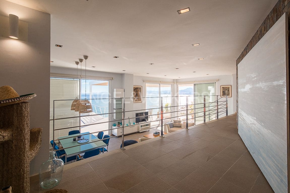 4 bedroom Villa for sale in Faro de Cullera with pool garage - € 890,000 (Ref: 8235565)