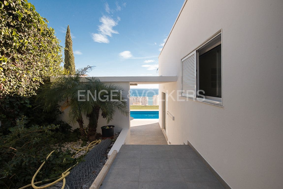 4 bedroom Villa for sale in Faro de Cullera with pool garage - € 890,000 (Ref: 8235565)