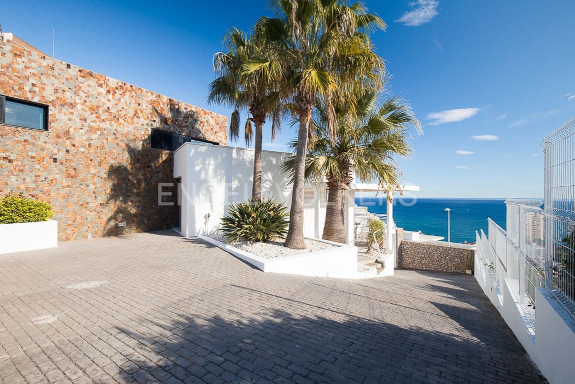 4 bedroom Villa for sale in Faro de Cullera with pool garage - € 890,000 (Ref: 8235565)