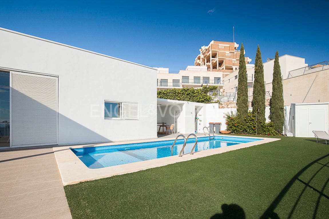 4 bedroom Villa for sale in Faro de Cullera with pool garage - € 890,000 (Ref: 8235565)