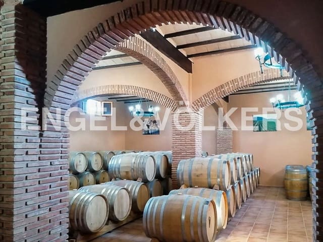 3 Zimmer Finca/Landgut zu verkaufen in Chinchilla de Monte-Aragón mit Pool - 2.700.000 € (Ref: 8235566)