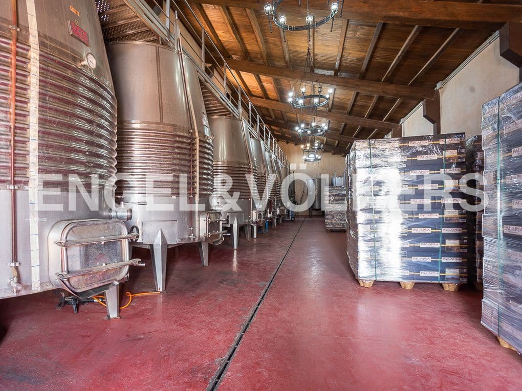 3 Zimmer Finca/Landgut zu verkaufen in Chinchilla de Monte-Aragon mit Pool - 2.700.000 € (Ref: 8235566)