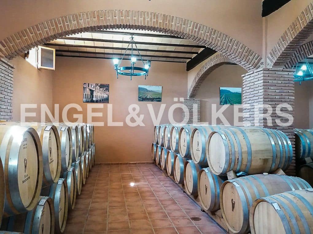 3 Zimmer Finca/Landgut zu verkaufen in Chinchilla de Monte-Aragon mit Pool - 2.700.000 € (Ref: 8235566)