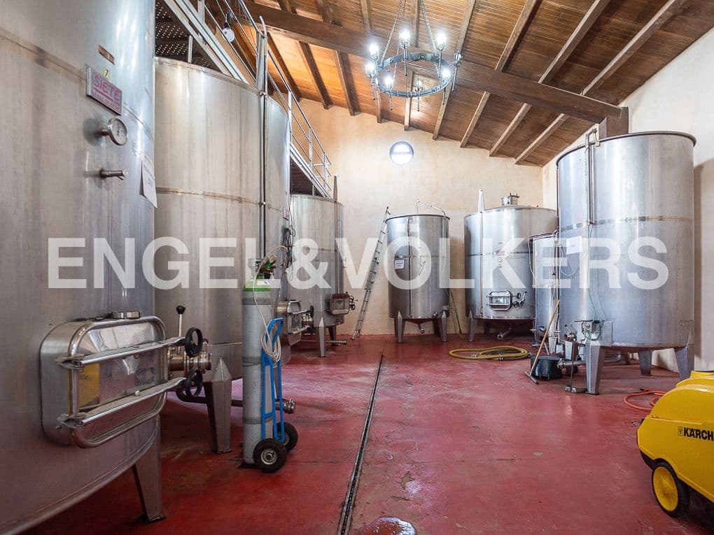 3 Zimmer Finca/Landgut zu verkaufen in Chinchilla de Monte-Aragon mit Pool - 2.700.000 € (Ref: 8235566)