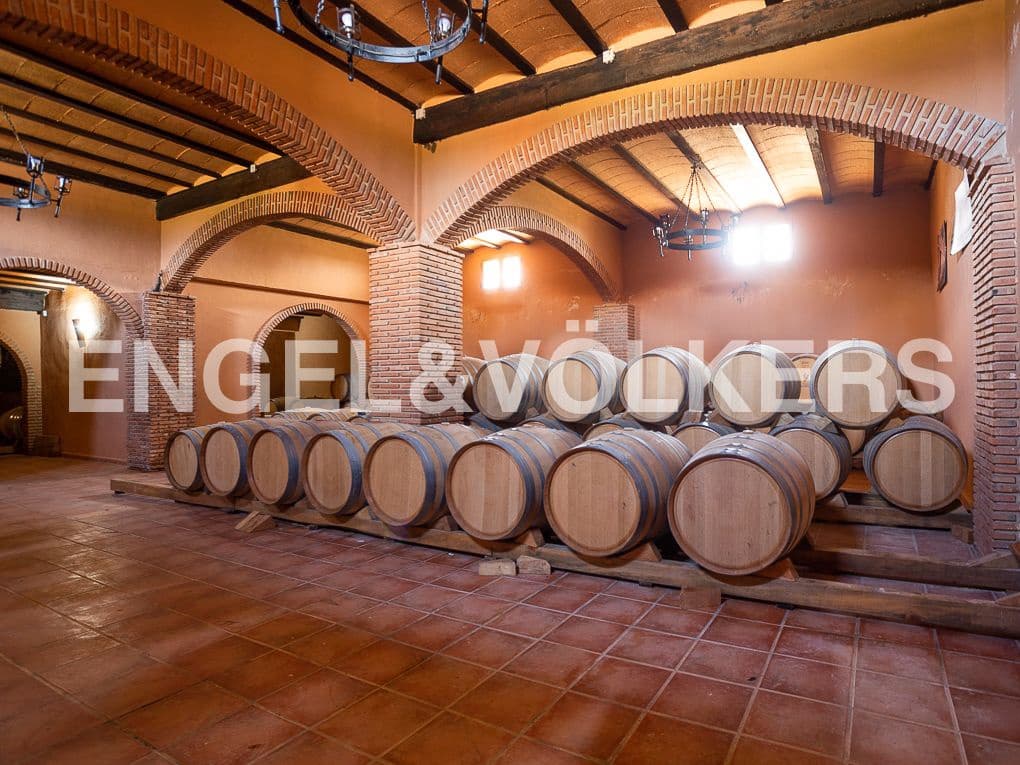 3 Zimmer Finca/Landgut zu verkaufen in Chinchilla de Monte-Aragon mit Pool - 2.700.000 € (Ref: 8235566)