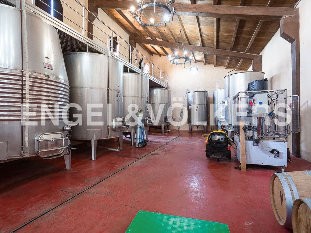 3 Zimmer Finca/Landgut zu verkaufen in Chinchilla de Monte-Aragon mit Pool - 2.700.000 € (Ref: 8235566)