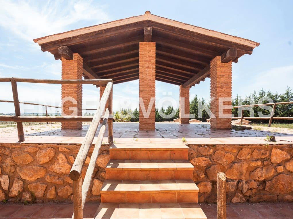 3 Zimmer Finca/Landgut zu verkaufen in Chinchilla de Monte-Aragon mit Pool - 2.700.000 € (Ref: 8235566)
