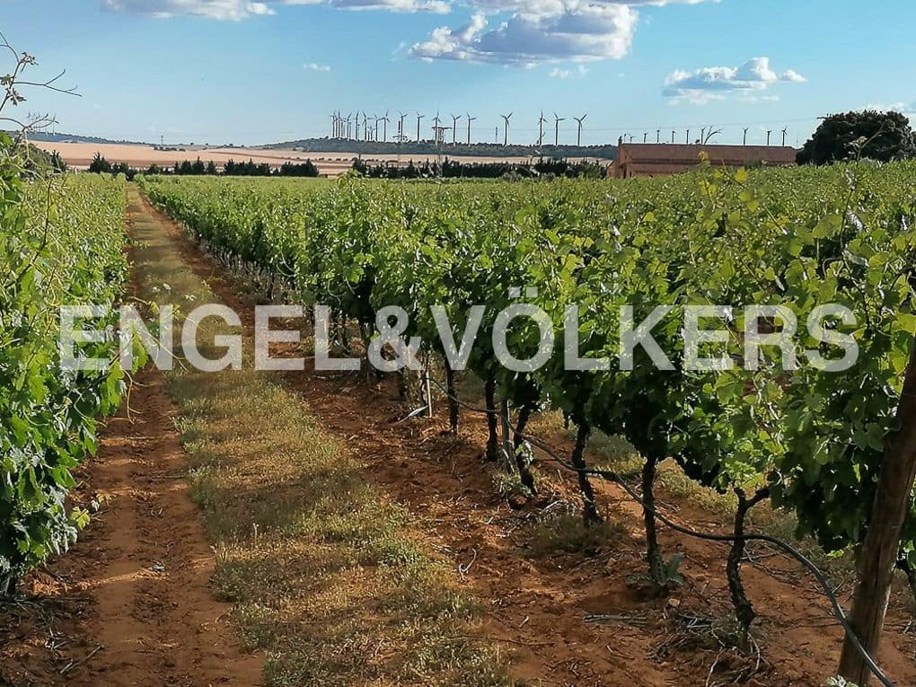 3 Zimmer Finca/Landgut zu verkaufen in Chinchilla de Monte-Aragon mit Pool - 2.700.000 € (Ref: 8235566)
