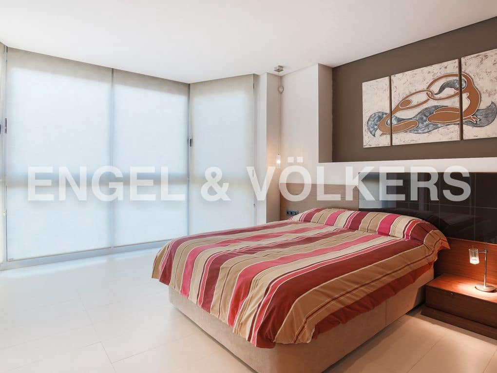 Casa de 4 habitaciones en Cullera en venta con garaje - 499.000 € (Ref: 8235567)
