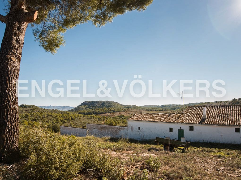 13 bedroom Finca/Country House for sale in Segorbe with pool garage - € 747,000 (Ref: 8235591)
