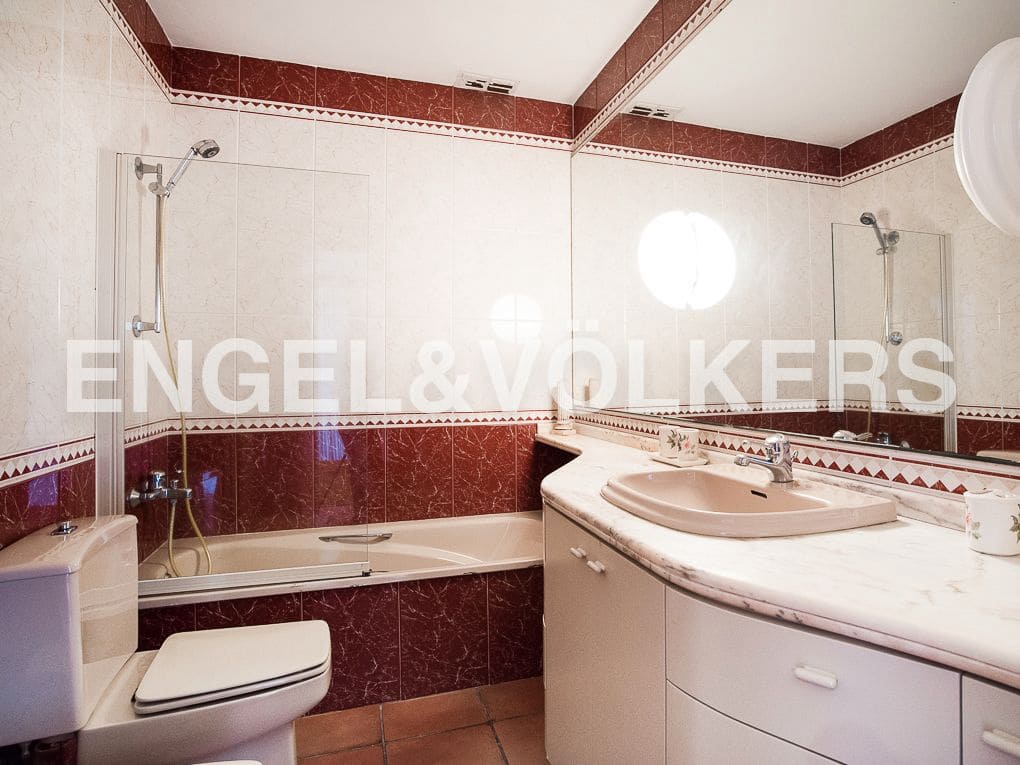 7 sypialnia Willa na sprzedaż w Peniscola z basenem garażem - 1 800 000 € (Ref: 8235621)