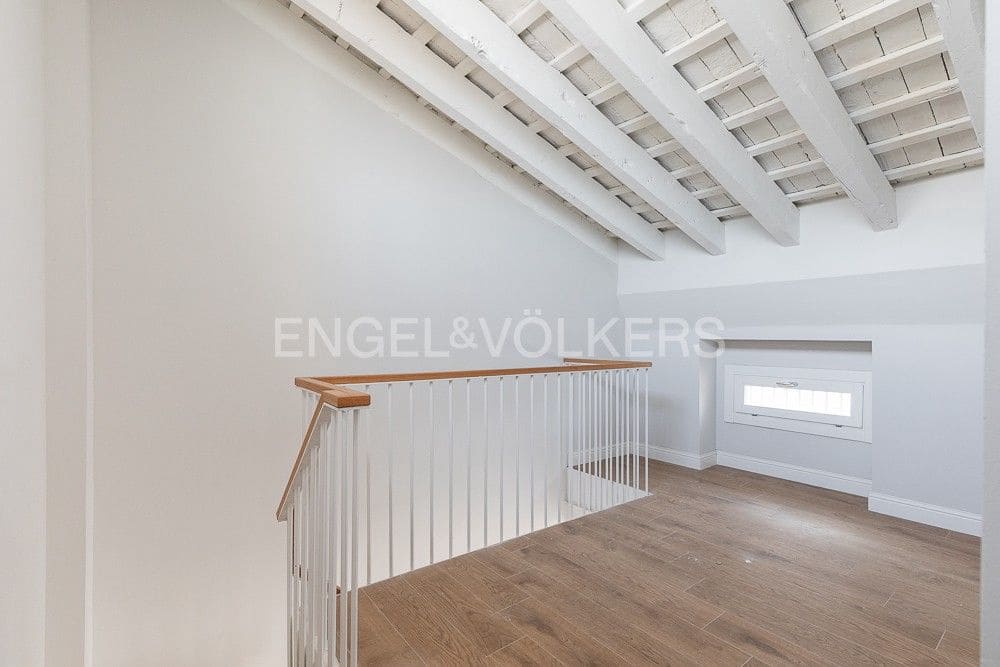 3 quarto Penthouse para venda em Valencia cidade - 790 000 € (Ref: 8235627)