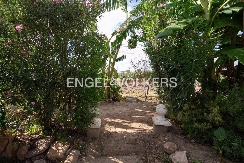 Landgrundstück zu verkaufen in Valencia Stadt - 990.000 € (Ref: 8235651)