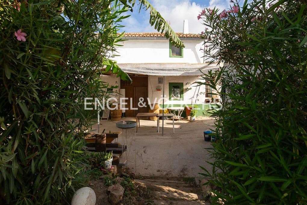 Landgrundstück zu verkaufen in Valencia Stadt - 990.000 € (Ref: 8235651)