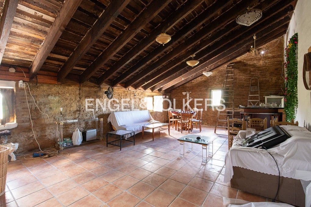 Landgrundstück zu verkaufen in Valencia Stadt - 990.000 € (Ref: 8235651)