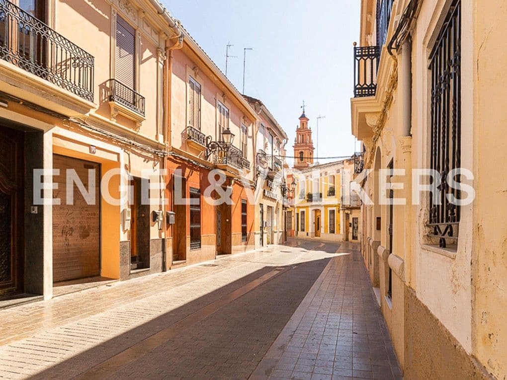 Landgrundstück zu verkaufen in Valencia Stadt - 990.000 € (Ref: 8235651)