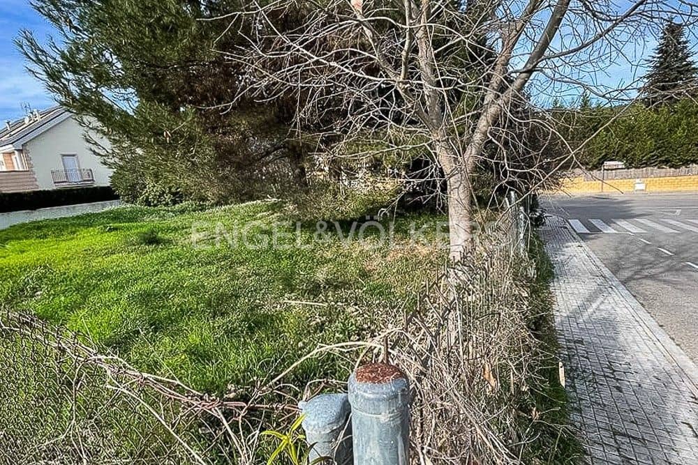 Building Plot for sale in Navajas - € 175,000 (Ref: 8235656)