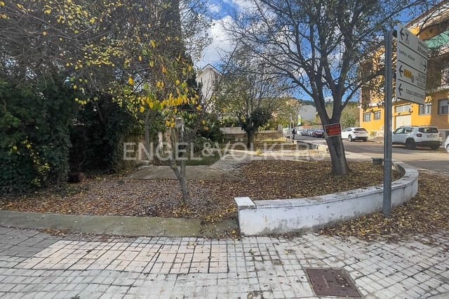Building Plot for sale in Navajas - € 175,000 (Ref: 8235656)