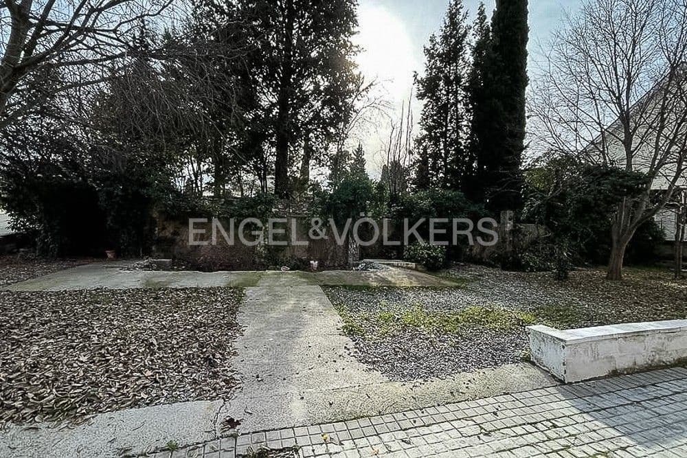 Building Plot for sale in Navajas - € 175,000 (Ref: 8235656)