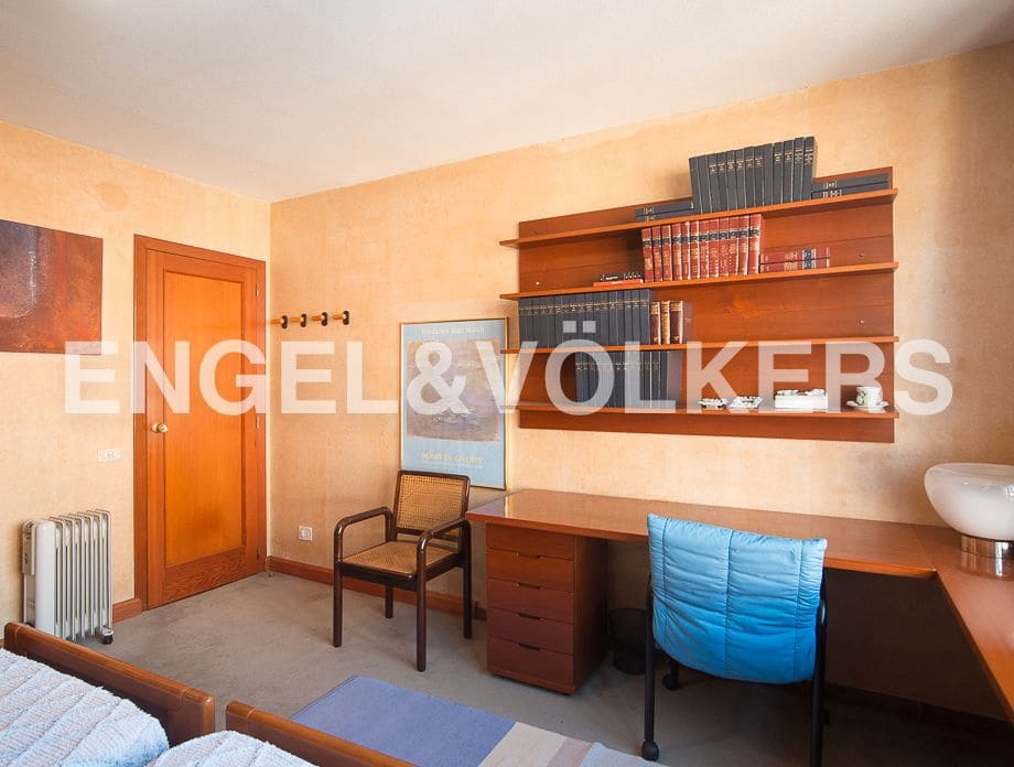 6 quarto Casa em Banda para venda em Vila-real - 370 000 € (Ref: 8237295)