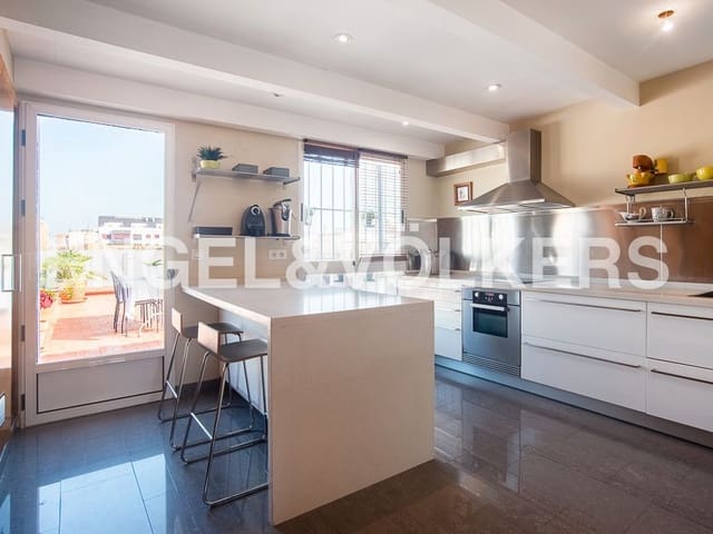 6 quarto Casa em Banda para venda em Vila-real - 370 000 € (Ref: 8237295)