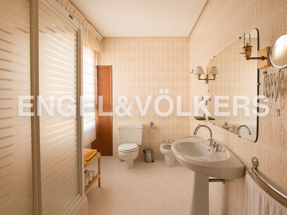6 quarto Casa em Banda para venda em Vila-real - 370 000 € (Ref: 8237295)