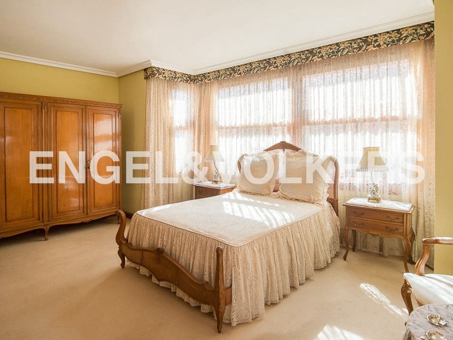 6 quarto Casa em Banda para venda em Vila-real - 370 000 € (Ref: 8237295)