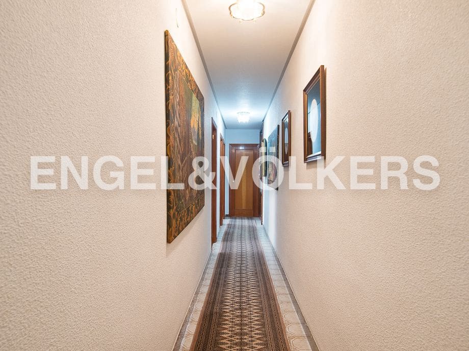 6 quarto Casa em Banda para venda em Vila-real - 370 000 € (Ref: 8237295)