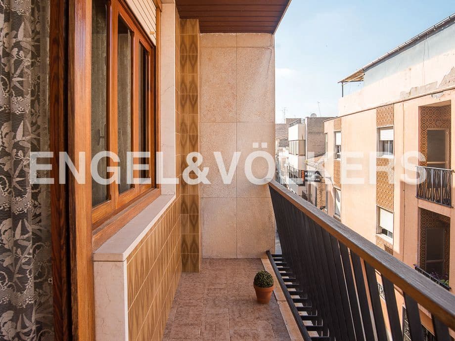 6 quarto Casa em Banda para venda em Vila-real - 370 000 € (Ref: 8237295)