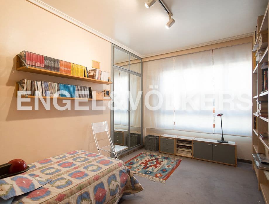 6 quarto Casa em Banda para venda em Vila-real - 370 000 € (Ref: 8237295)