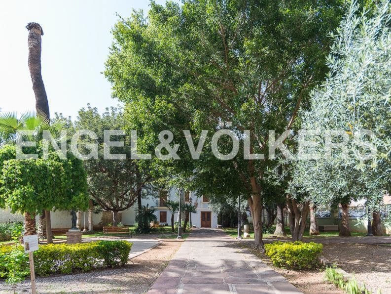 6 quarto Casa em Banda para venda em Vila-real - 370 000 € (Ref: 8237295)
