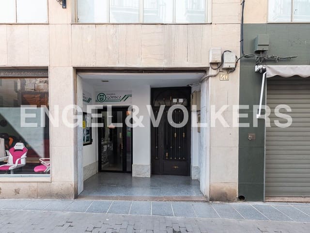 7 makuuhuone Kaupallinen myytävänä paikassa Utiel - 298 000 € (Ref: 8237296)