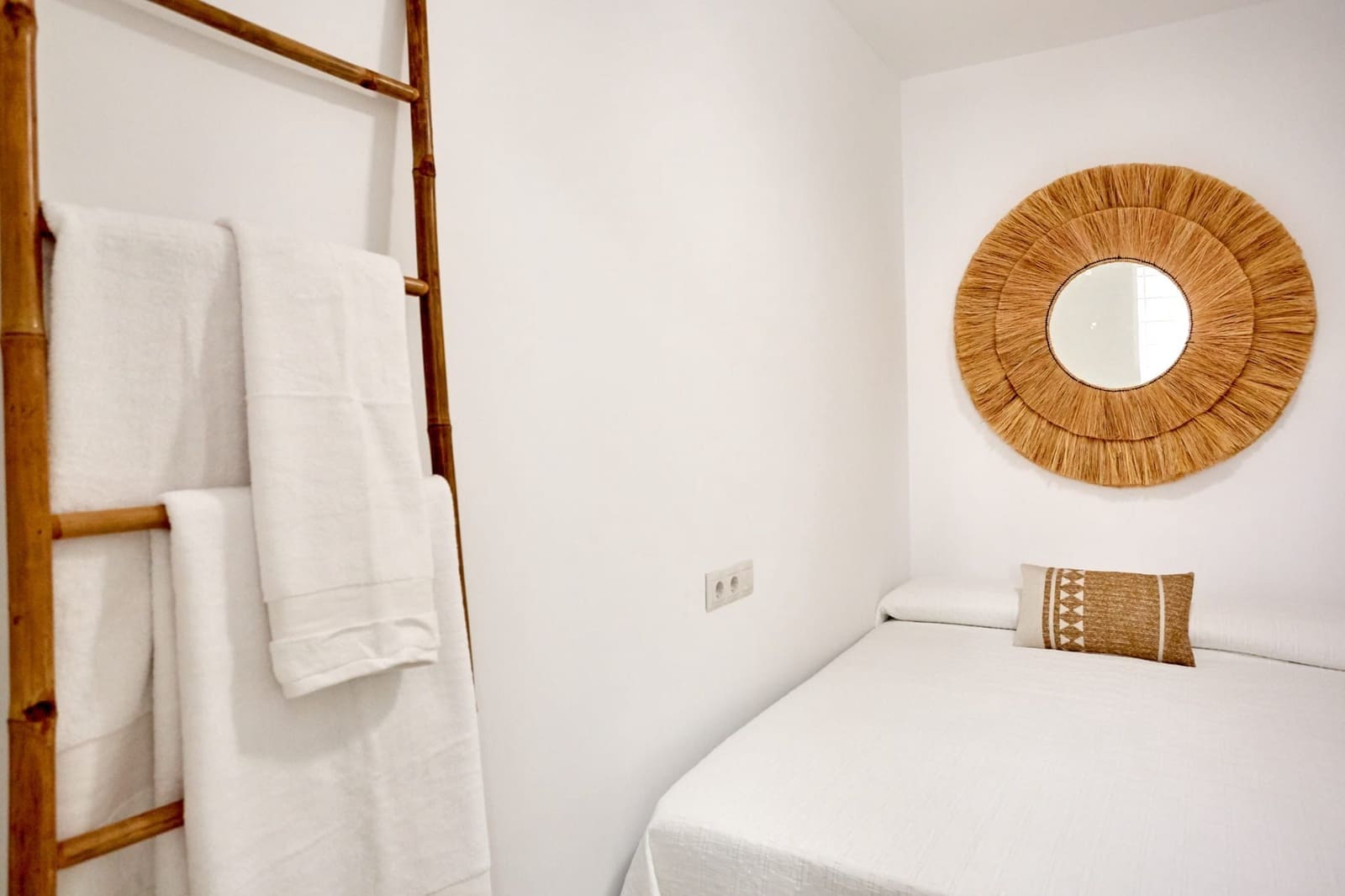 Apartamento Playa de 2 habitaciones en València ciudad en alquiler - 3.500 € (Ref: 8237923)