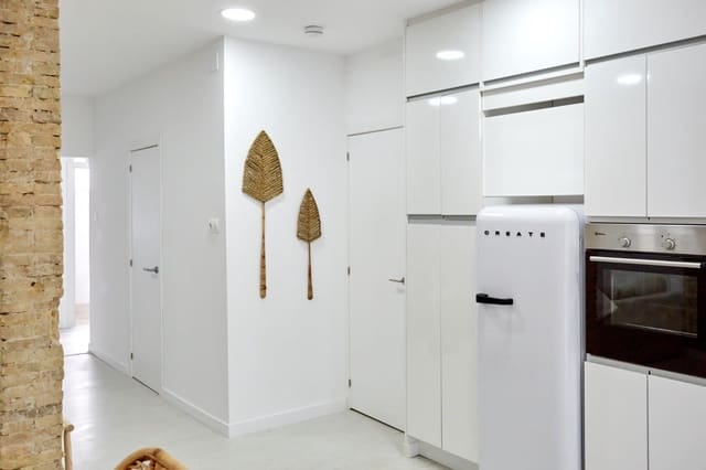 Apartamento Playa de 2 habitaciones en La Malva-Rosa, València ciudad en alquiler - 3.500 € (Ref: 8237923)