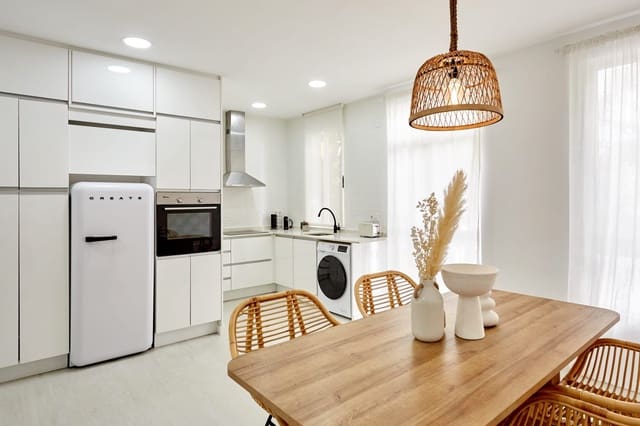 Apartamento Playa de 2 habitaciones en La Malva-Rosa, València ciudad en alquiler - 3.500 € (Ref: 8237923)