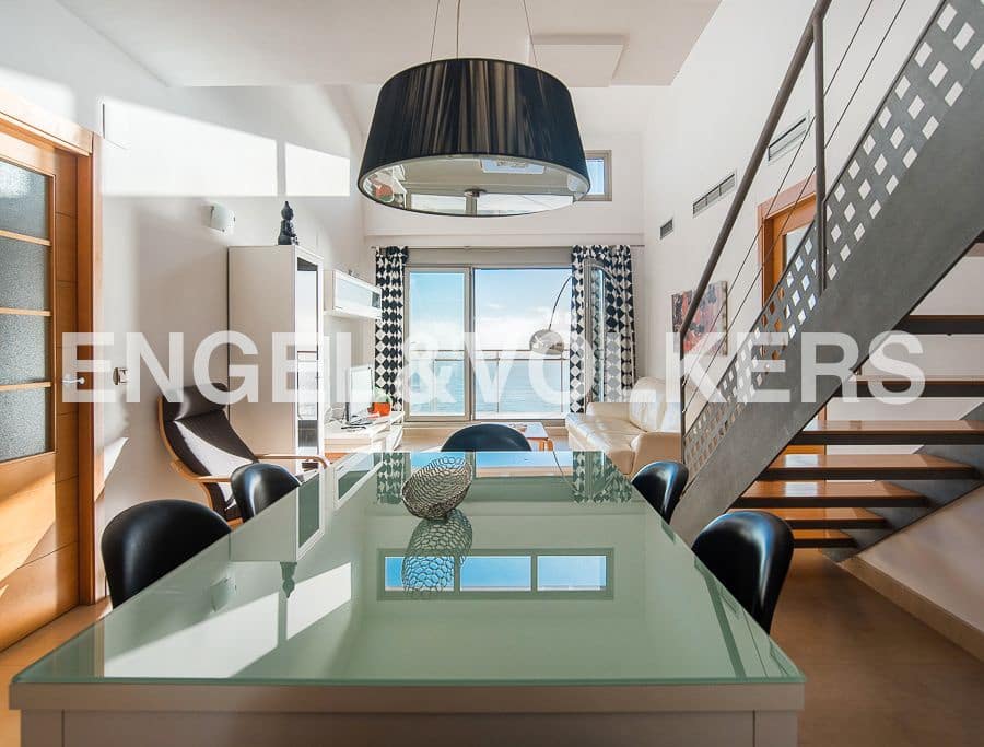 2 bedroom Apartment for rent in Oropesa  with pool garage - € 2,000 (Ref: 8237985)