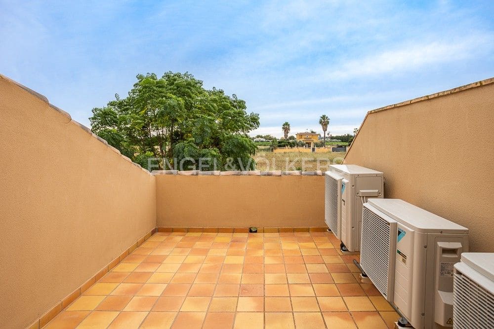 3 slaapkamer Villa te huur in Denia met zwembad garage - € 4.700 (Ref: 8238014)