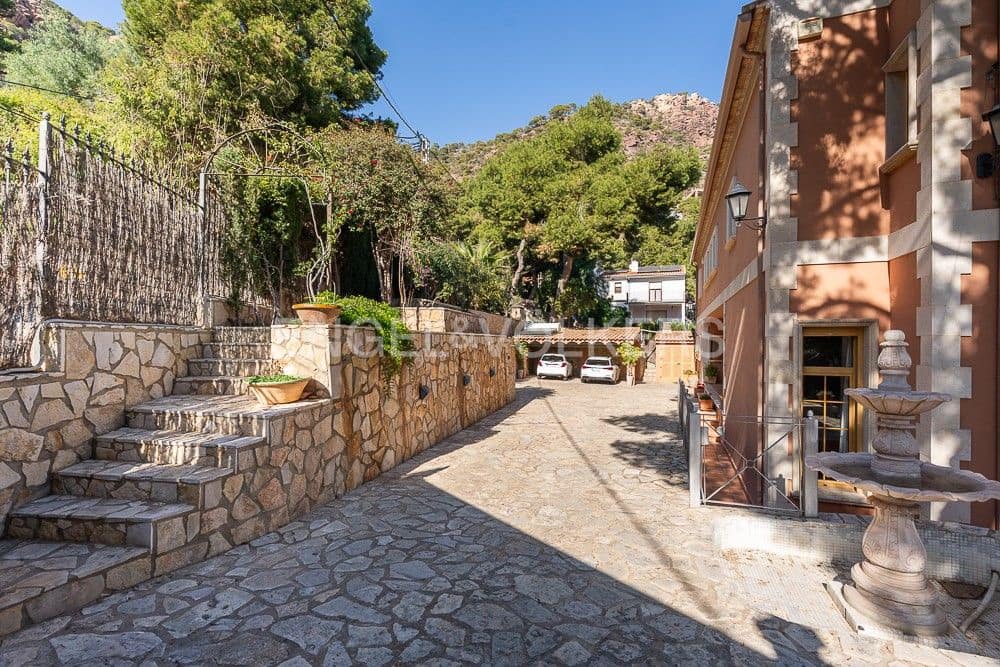5 bedroom Villa for sale in Sagunto / Sagunt with pool garage - € 1,645,000 (Ref: 8239150)