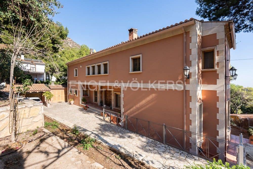 5 bedroom Villa for sale in Sagunto / Sagunt with pool garage - € 1,645,000 (Ref: 8239150)