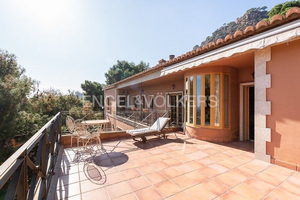 5 bedroom Villa for sale in Sagunto / Sagunt with pool garage - € 1,645,000 (Ref: 8239150)