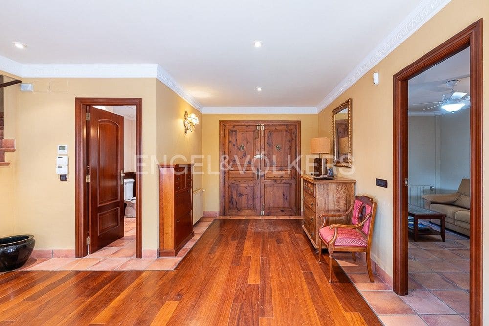 5 bedroom Villa for sale in Sagunto / Sagunt with pool garage - € 1,645,000 (Ref: 8239150)