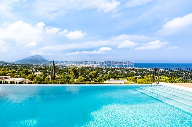 5 bedroom Villa for sale in Cap Martí - El Tossalet - Pinomar, Javea / Xàbia with pool garage - € 2,700,000 (Ref: 8239164)