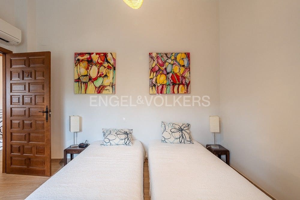 5 bedroom Villa for sale in Javea / Xabia with pool garage - € 2,700,000 (Ref: 8239164)