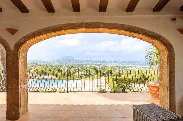 5 bedroom Villa for sale in Cap Martí - El Tossalet - Pinomar, Javea / Xàbia with pool garage - € 2,700,000 (Ref: 8239164)