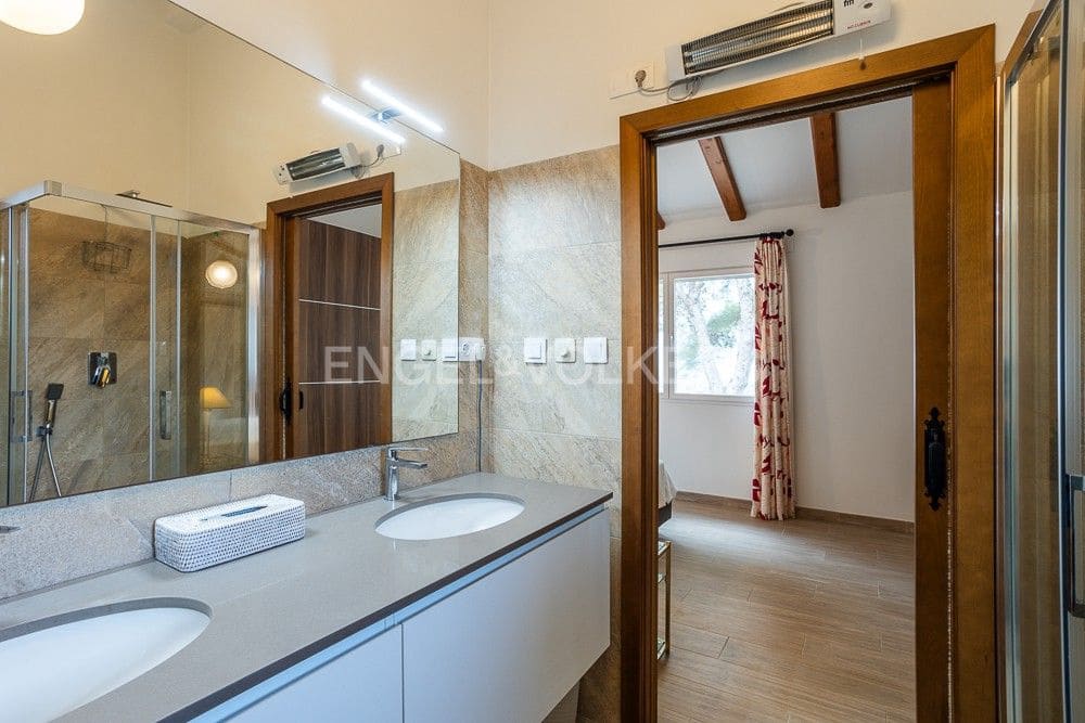 5 bedroom Villa for sale in Javea / Xabia with pool garage - € 2,700,000 (Ref: 8239164)