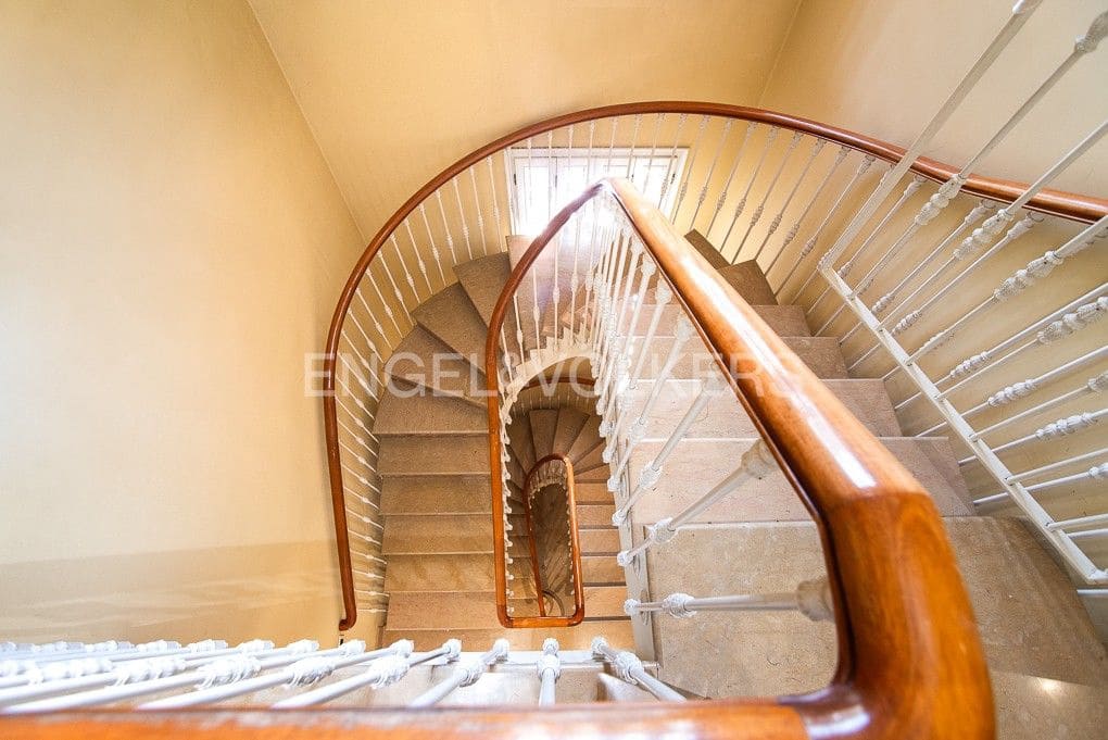 4 bedroom Townhouse for sale in Vila-real with garage - € 375,000 (Ref: 8239167)